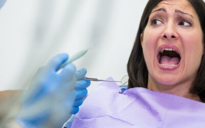 What You Should Know Before You Get Retainers 2 5 Useful Tips If Are You Scared of the Dentist