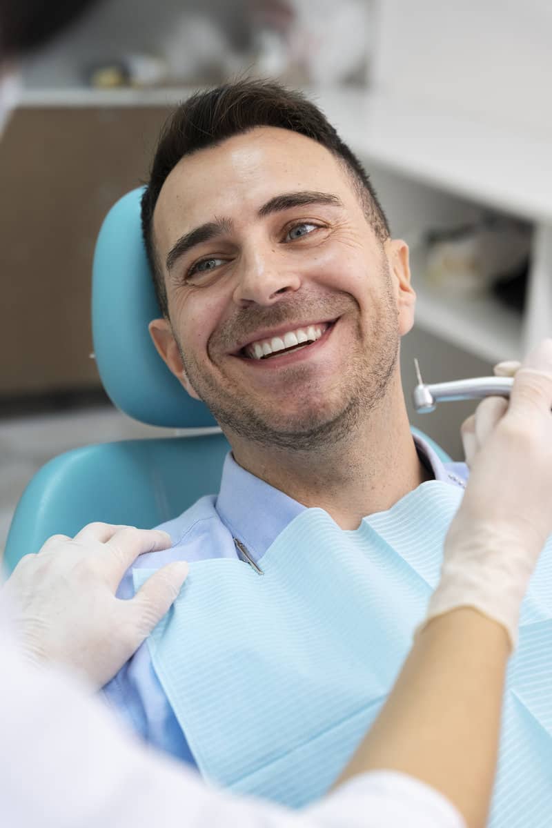 dental veneers patient