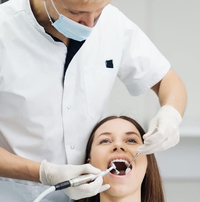 To Polish or Not To Polish Teeth